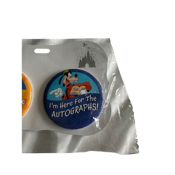 DISNEY Parks Goofy Large Two Piece Button Set NEW - Picture 3 of 4